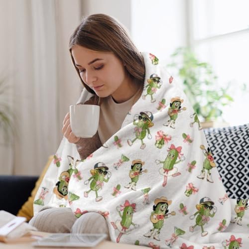 Socira Cucumbers Funny Pickle Blanket Throw Blanket Cucumbers Funny Pickle Gifts for Women Men Soft Sofa Throws for Travel Camping Bed Home Decor Car Birthday Gift 50"*60"（130 * 150cm） - Image 5