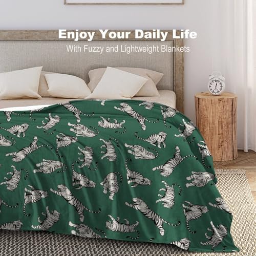 Socira Green Tigers Blanket Throw Blanket Green Tigers Gifts for Women Men Soft Sofa Throws for Travel Camping Bed Home Decor Car Birthday Gift 50"*60"（130 * 150cm） - Image 6