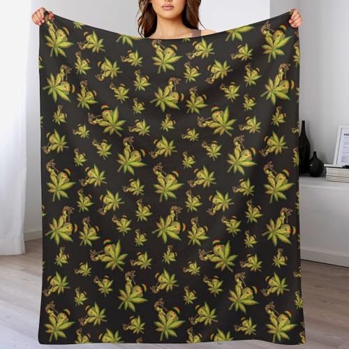 Socira Weed Blanket Throw Blanket Marijuanas Leaf Weed Gifts for Women Men Soft Sofa Throws for Travel Camping Bed Home Decor Car Birthday Gift 40"*50" （100 * 130cm） - Image 2