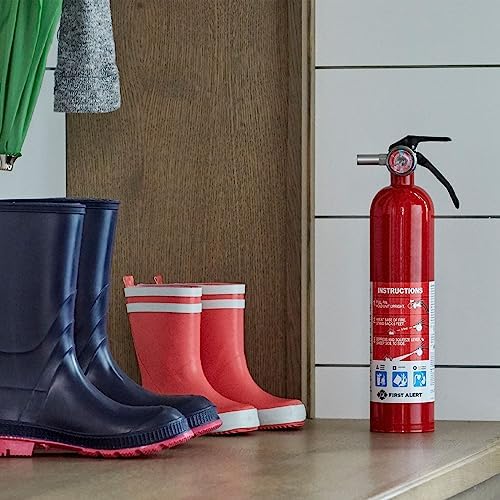 First Alert Fire Extinguisher, Standard Home Use - Image 3
