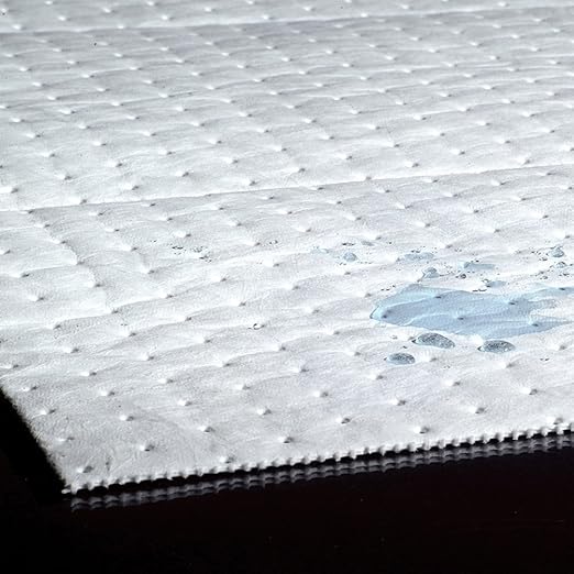 PIG Oil-Only Absorbent Mat Roll | Heavyweight | Absorbs 32.4 gal per roll | - Image 4