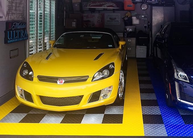 GarageTrac Diamond, Durable Interlocking Modular Garage Flooring Tile - Image 2