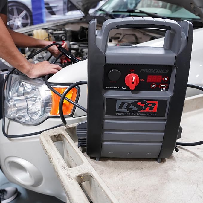 Schumacher Electric DSR ProSeries Car Battery Jump Starter - Image 4